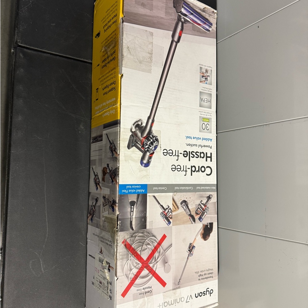 Dyson Cyclone V7 Animal Cordless Stick Vacuum Cleaner Plus Accessories  Titanium
